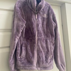 Absolutely adorable, like brand new barely even worn purple north face fleece